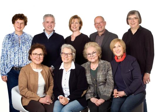 V.L. Oben: Beate Bartholomä, Gianfranco Paradisi, Maren Bering, Andreas Senn, Elisabeth Kenntner Scheible V.L Unten: Birgit Wohland-Braun, Maria Dries-Koblowsky, Monica Wejwar, Gisela Hampe